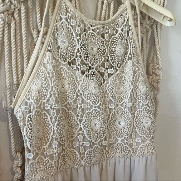 Boho Crochet Lace & Floral Print Halter Dress SZ SM Flowy Summer Festival Dress - Picture 2 of 7